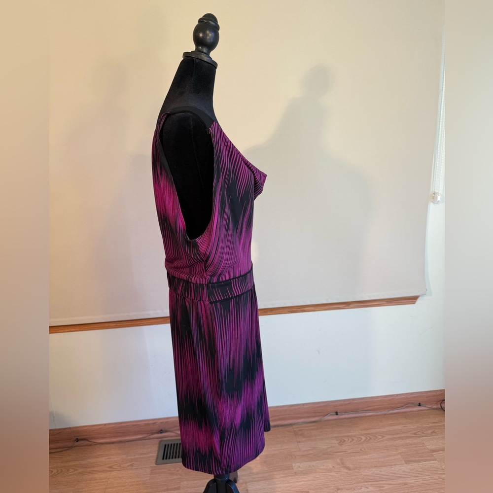 Bisou Bisou Magenta and black dress. Size Large - Picture 2 of 5